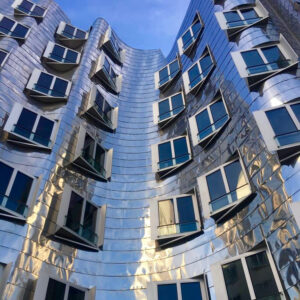 Silver wavy reflective Gehry buildings in Düsseldorf 2