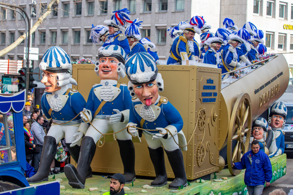 Everything You Need to Know About Karneval in Cologne - Art of Touring